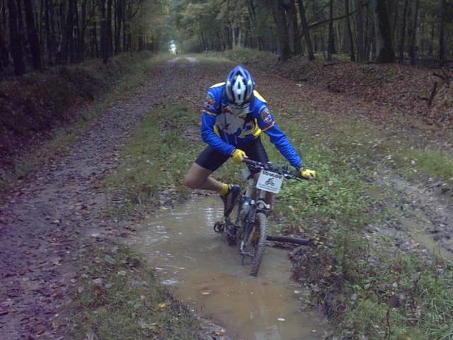 2006-10-22 - granges le roi (08)