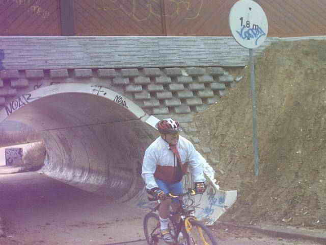 2003-10-19 Club 1