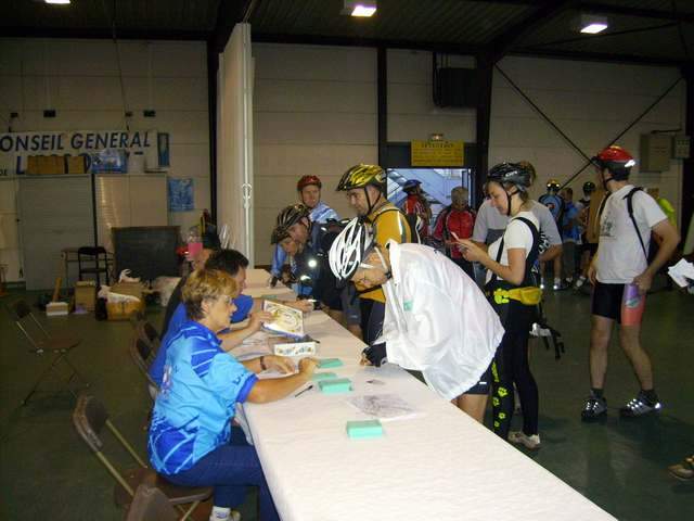 2006-09-10 - dourdan (02)