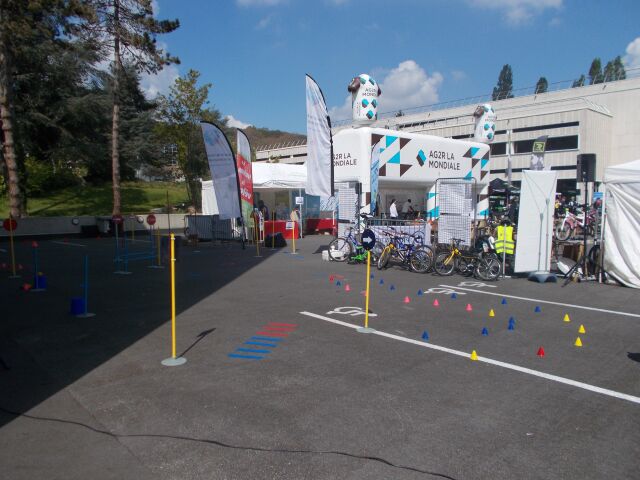 2017-04-30-saint-remy-les-chevreuse (08)