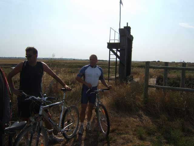 2006-07-25 - club (10)