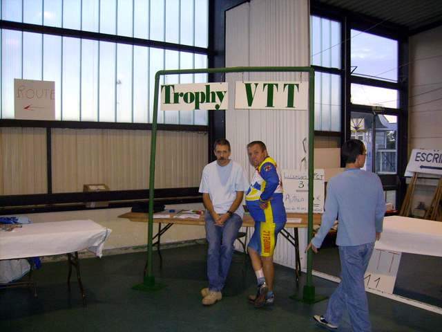 2006-09-10 - dourdan (01)