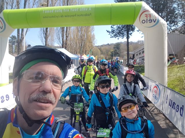 2019-04-13-saint-remy-les-chevreuse (01)