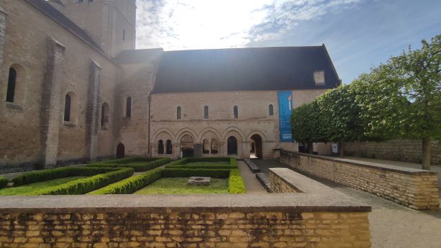 2023-04-28 - saint-benoit (01)