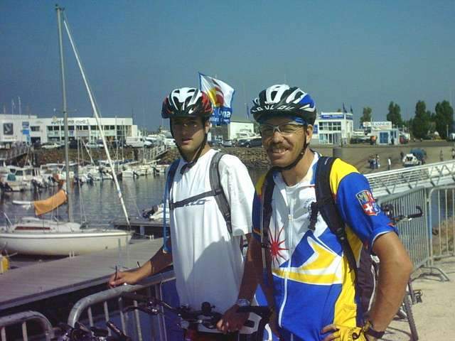 2006-07-20 - club (05)