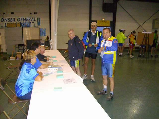 2006-09-10 - dourdan (00)