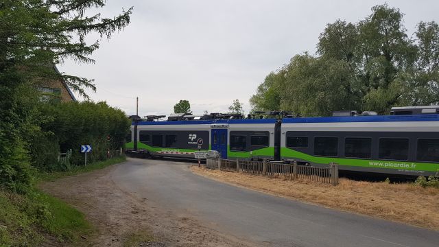 2018-05-12 - coucy-chateau-auffrique (68)