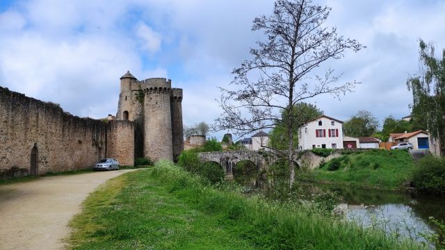 2023-05-01 - parthenay (09)