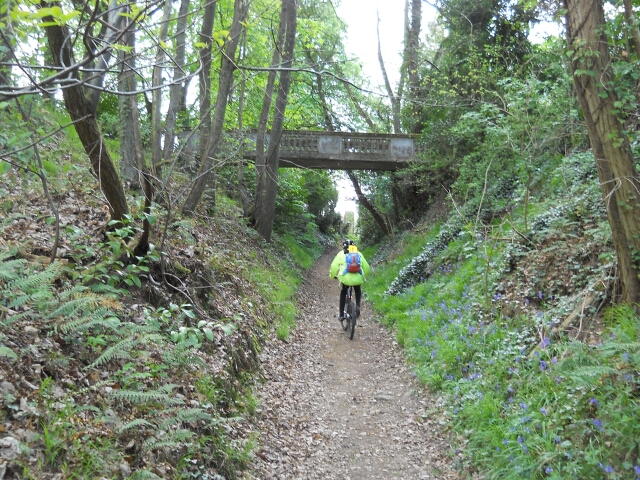 2014-04-08-lardy (07)