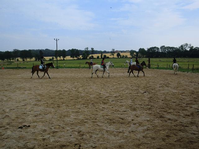 2011-06-04 - perouges (033)