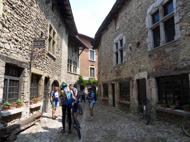 2011-06-04 - perouges (094)