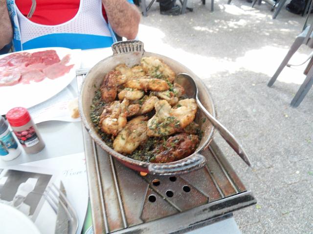 2011-06-04 - perouges (112)