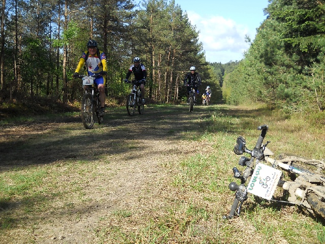 2013-05-11-carrouges (08)