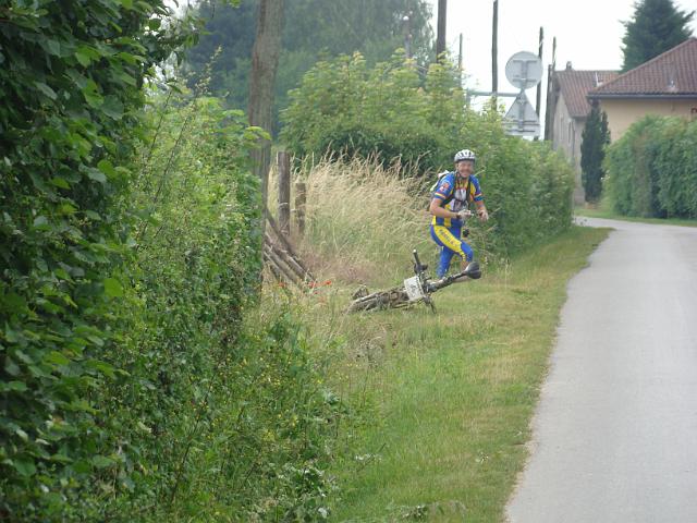 2011-06-04 - perouges (030)