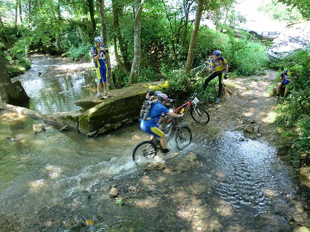 2011-06-04 - perouges (070)