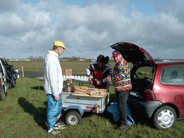 2004-03-20 Club 2