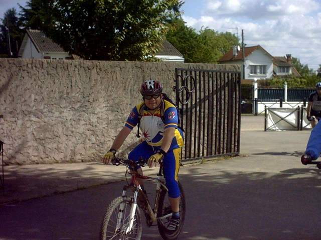 2005-05-08 Coudray Montceaux (03)