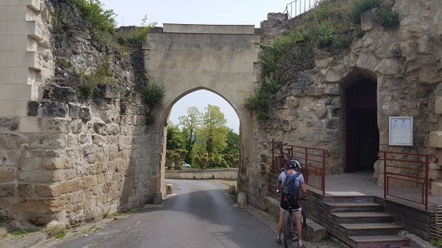 2018-05-12 - coucy-chateau-auffrique (59)