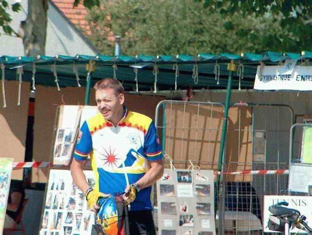 2003-09-21 Associations 3